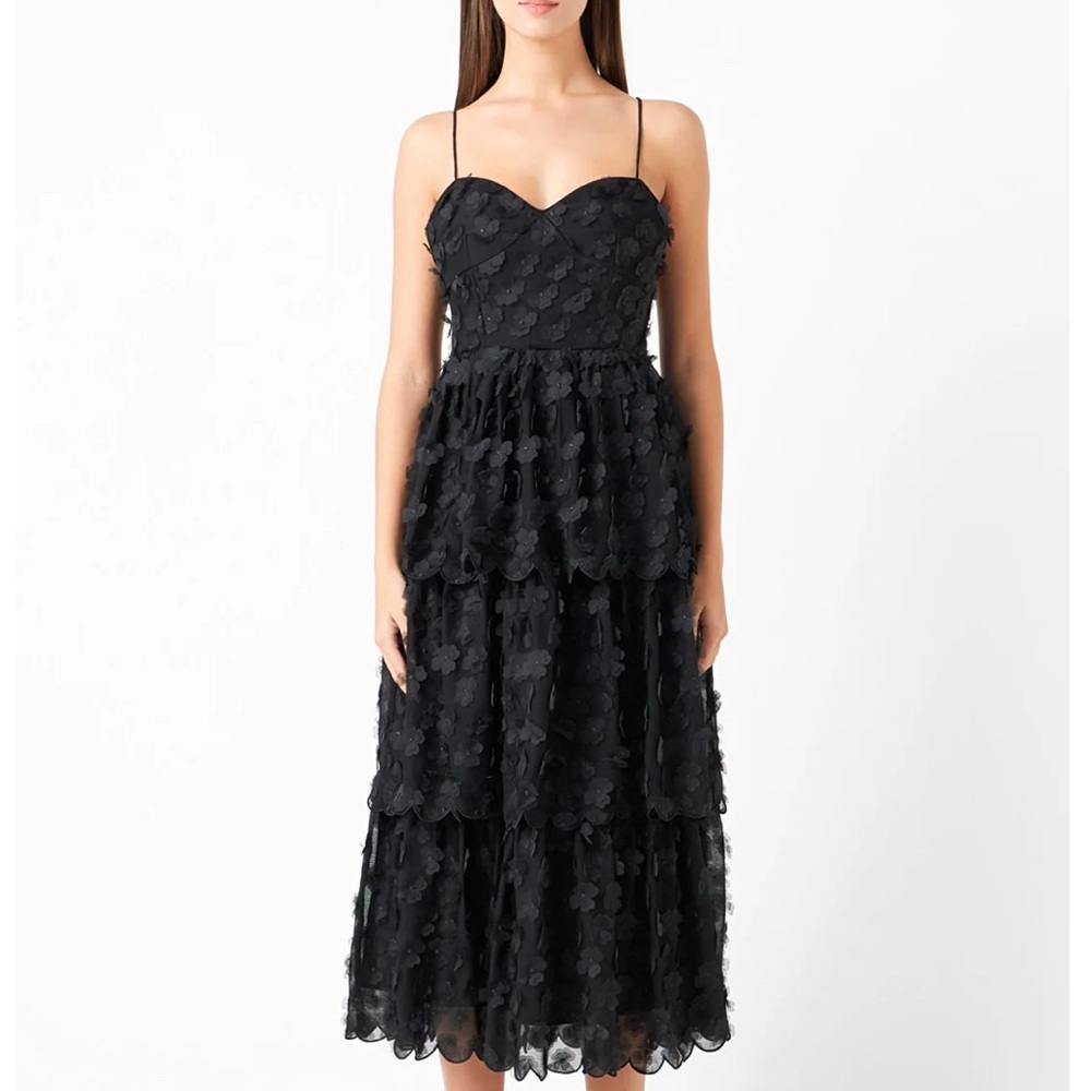 Elegant Floral-Tiered Midi Dress